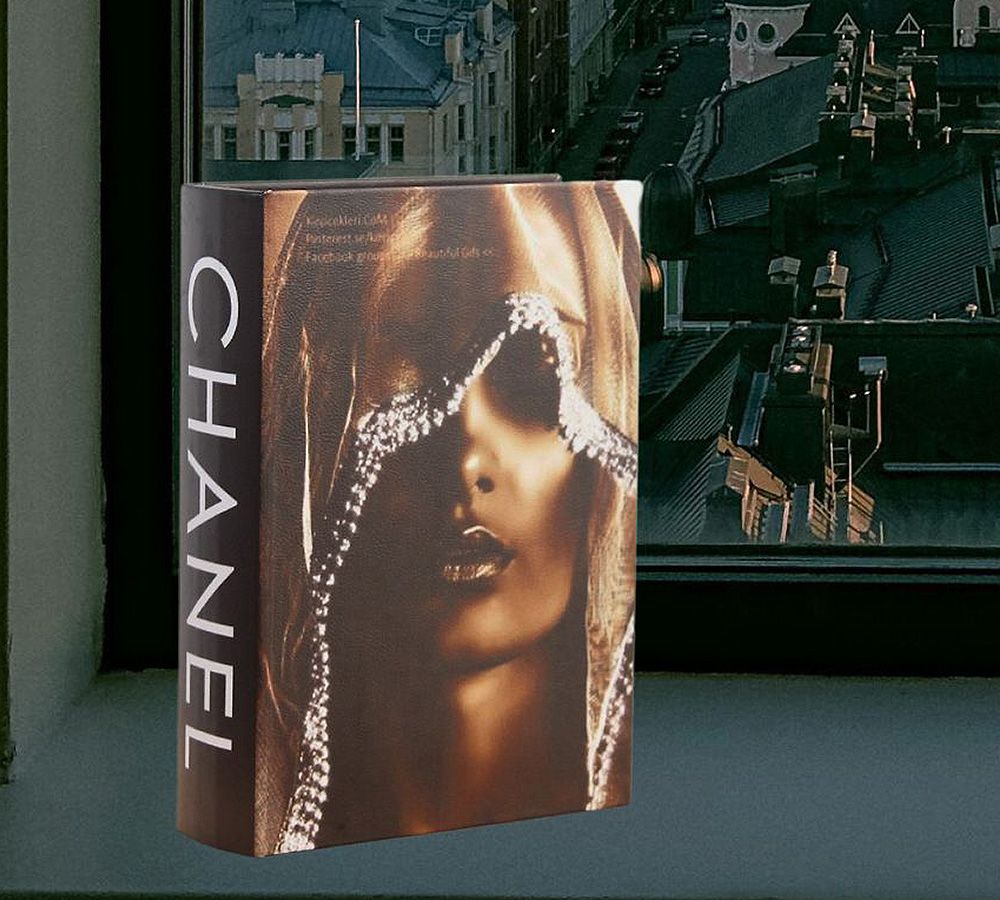 Caja Libro Chanel Africa Grande
